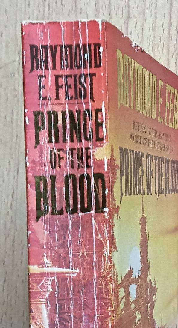Prince of the Blood - Raymond E. Feist - Softcover - 396 pages