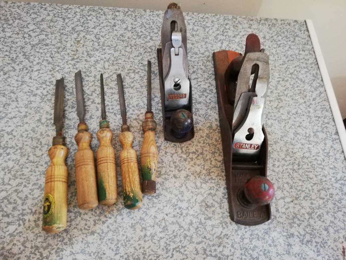 Vintage tool combo 12 items plus 5 chisels