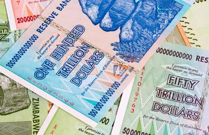 10 x 100 trillion dollar notes