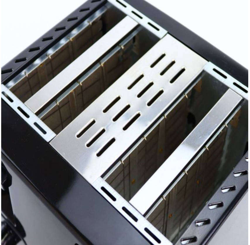 Four slice automatic toaster 1400W