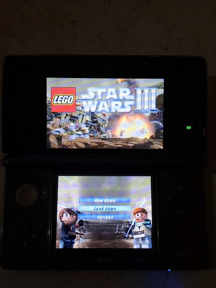 Nintendo 3DS Console + Dock + Game