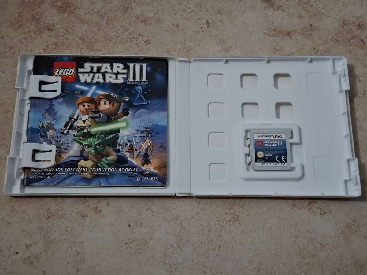 Nintendo 3DS Console + Dock + Game