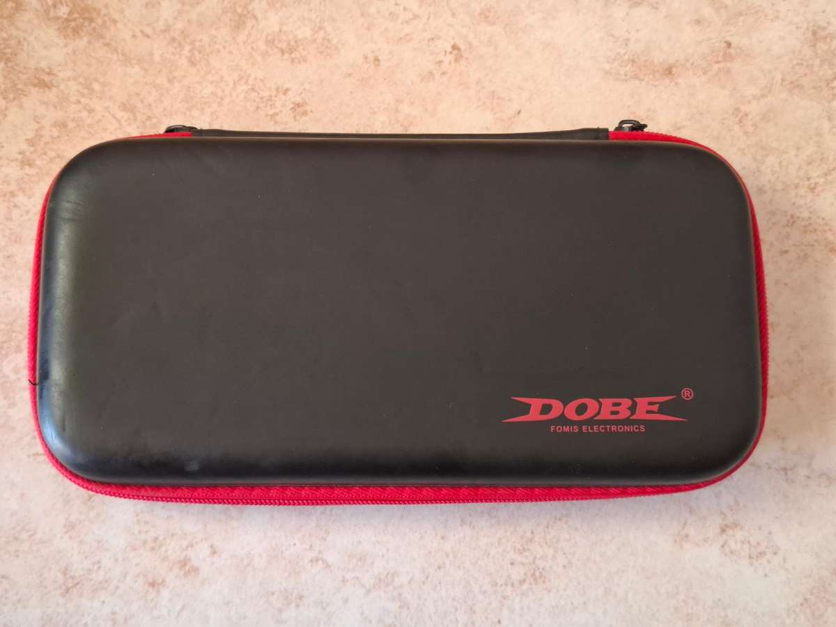 Nintendo Switch Lite (Yellow) + DOBE case