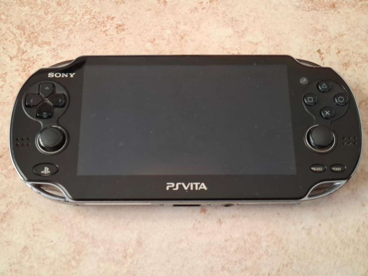 Sony Playstation Vita + SD2Vita