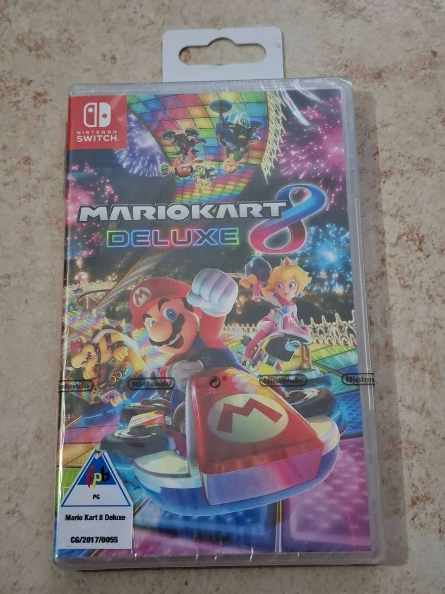 Mario Kart 8 Deluxe (Nintendo Switch) _ Still Sealed