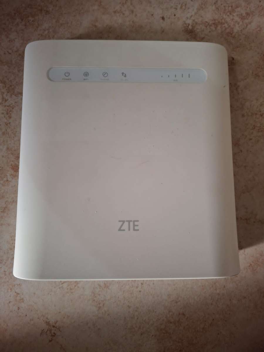 ZTE MF286R LTE 4G WiFi Router