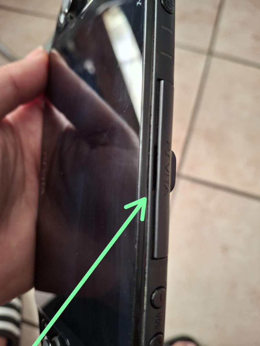 Sony Playstation Vita 2000 model