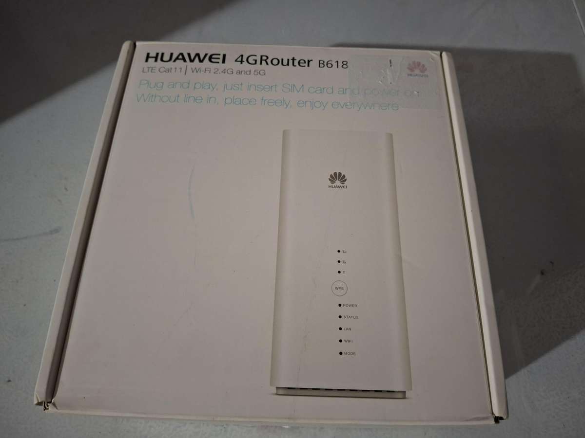 Huawei B618 - 65d Cat 11 LTE Router (Fixed LTE as well)