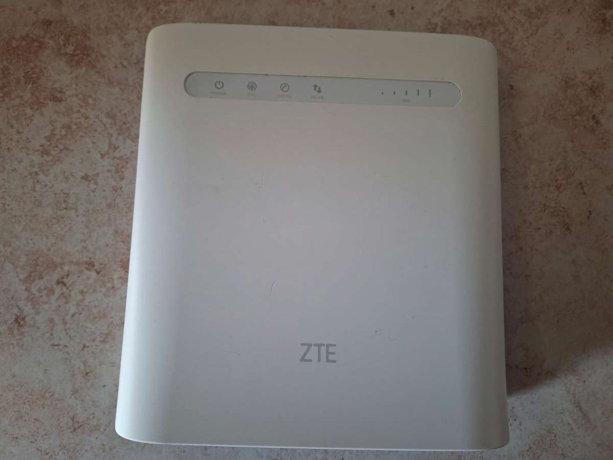 ZTE MF286C LTE 4G WiFi Router (Fixed LTE as well)