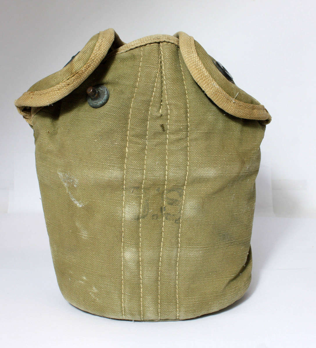 WW2 US Army Water Bottle / Canteen, Cover and Cup - Dated 1943
