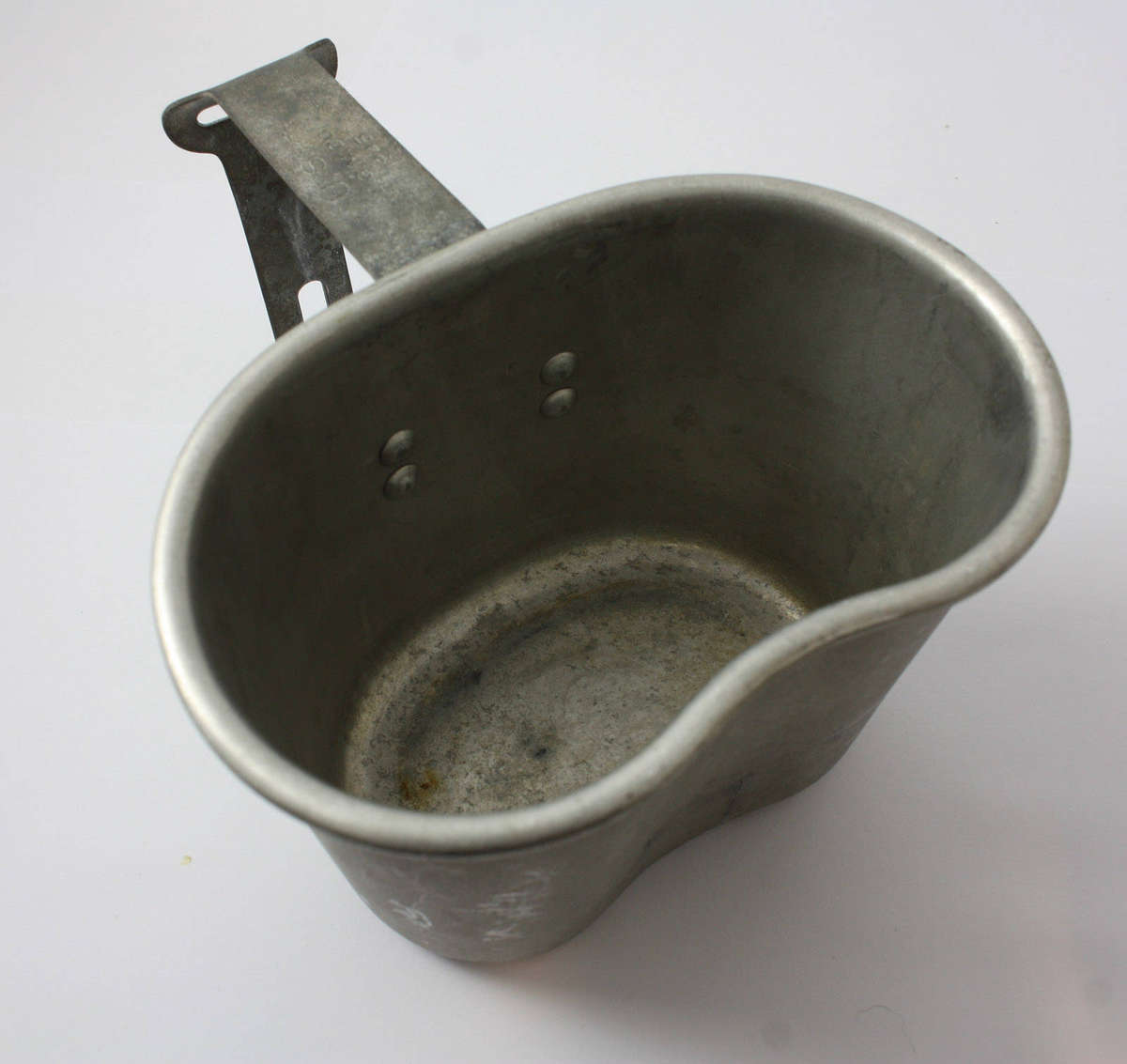 WW2 US Army Water Bottle / Canteen, Cover and Cup - Dated 1943
