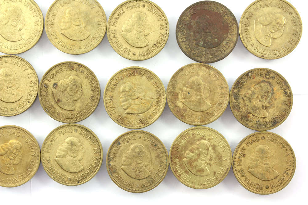 First Decimal Republic of South Africa 1/2c Half Cent x 30