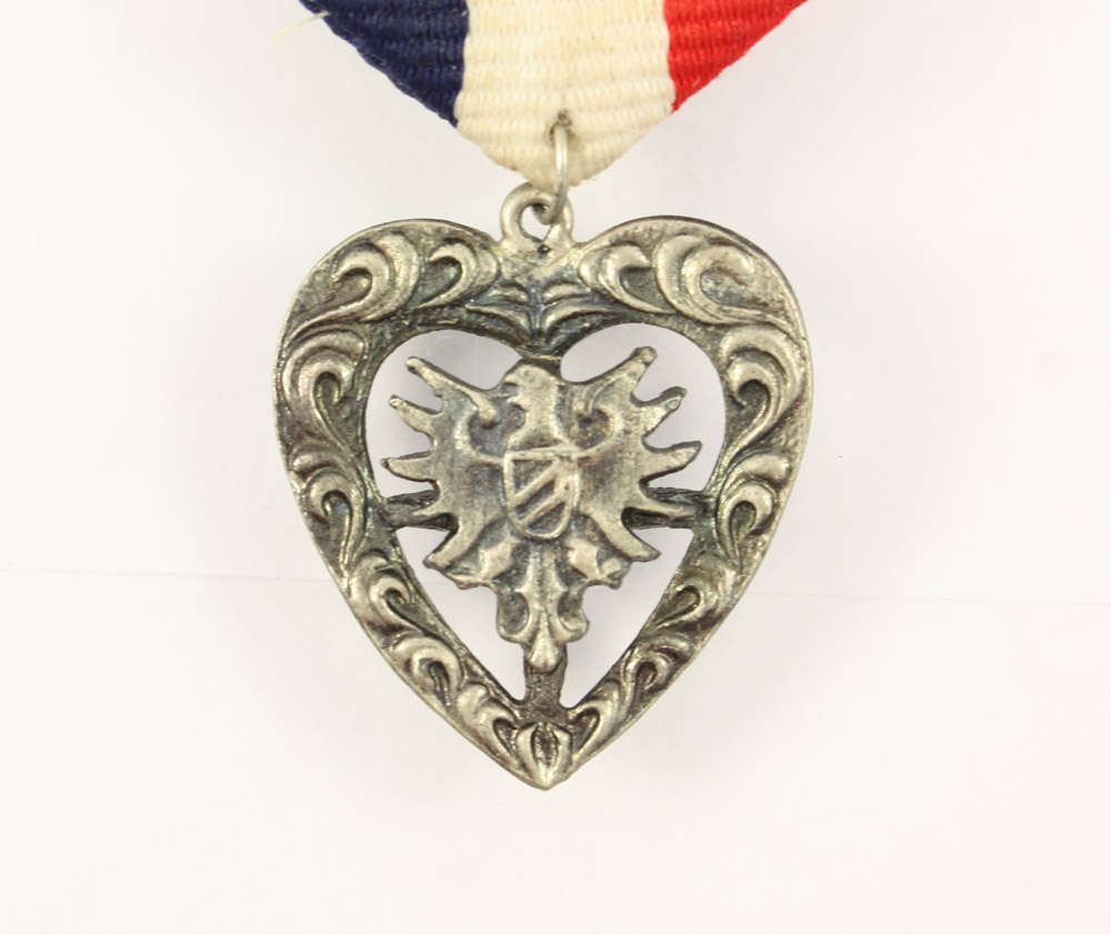 Unknown Sweetheart Medal