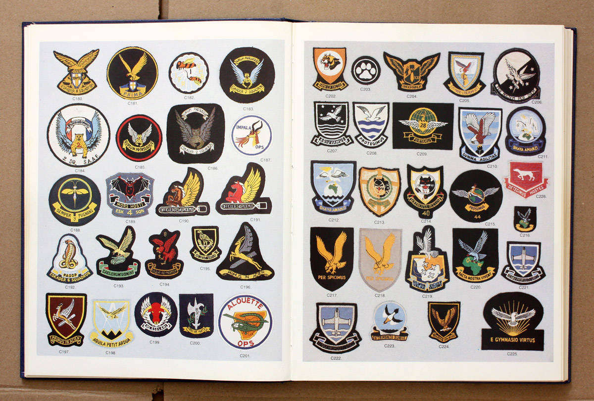 The Military Badges and Insignia of Southern Africa - Colin Owen
