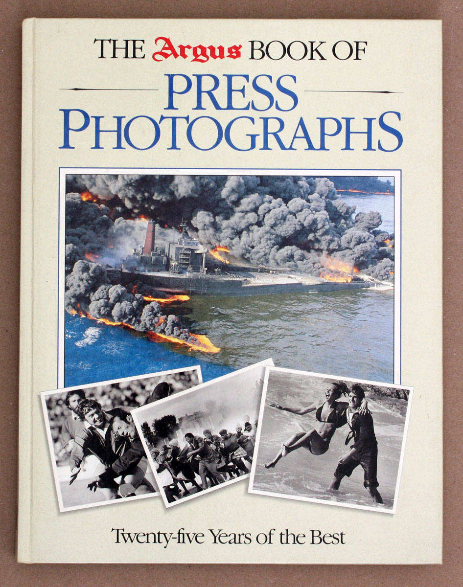The Argus Book of Press Photographs - 25 years - 1989 -  Cape Argus