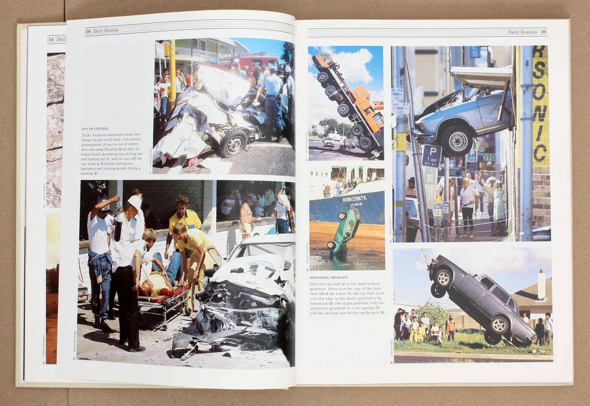 The Argus Book of Press Photographs - 25 years - 1989 -  Cape Argus