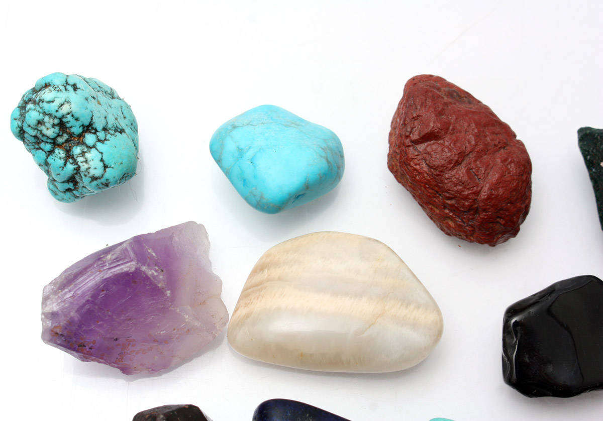 Assorted Minerals x 21 - Azurite Aquamarine Obsidian Agate Tourmaline Malachite etc