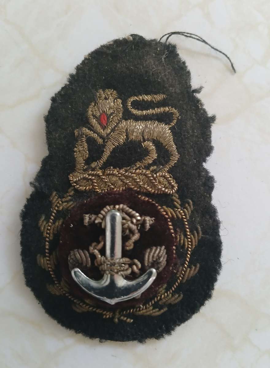 SA Navy Chief Petty Officer's Cap Badge