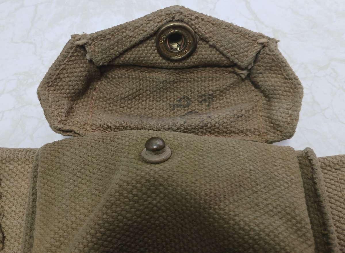 WW2 Belt / Pouches / Holster