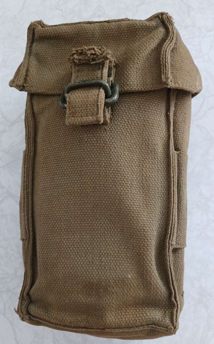 R4/5 Ammo Pouch