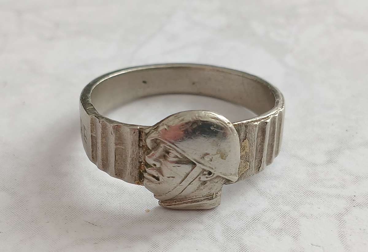 WW2 Era Mussolini Ring