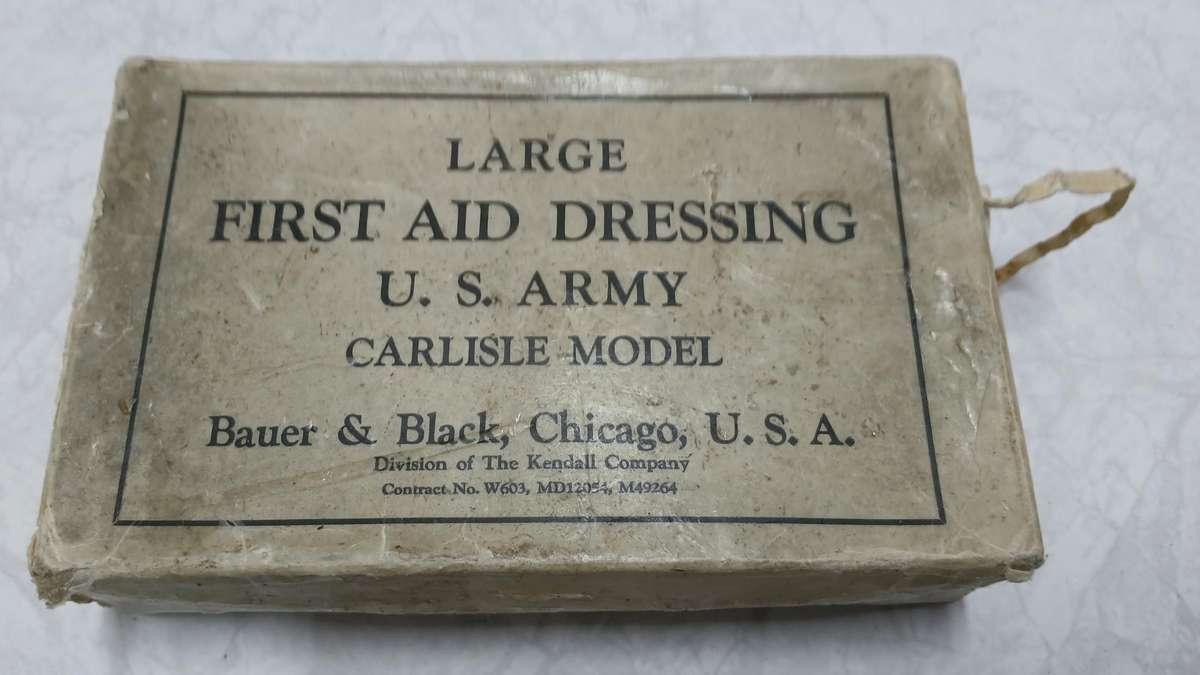 WW2 US Army First Field Dressing