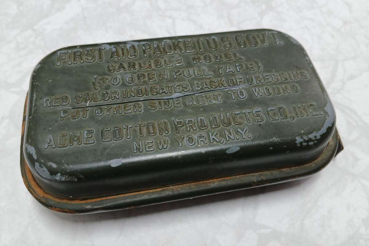 WW2 US Army - First Aid Packet