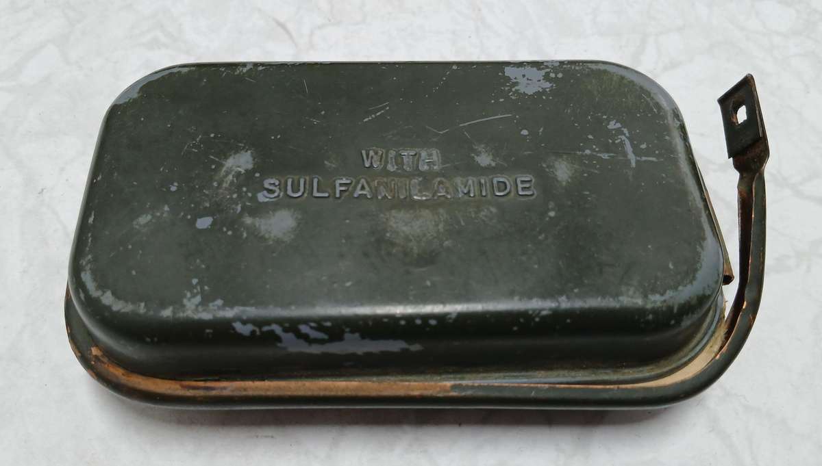 WW2 US Army - First Aid Packet