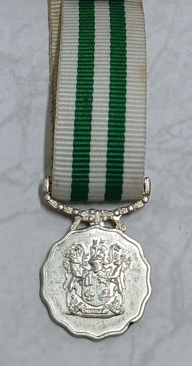 SADF 20 Year Good Service Medal Miniature