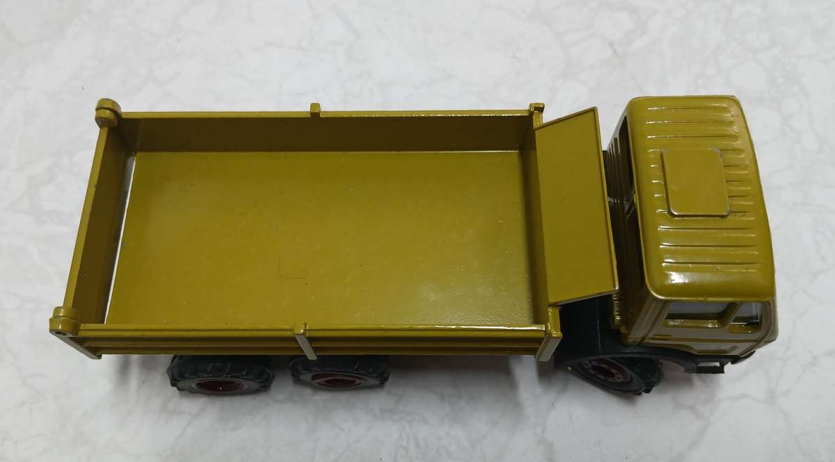 Mercedes-Benz Tipper Truck Die Cast Model