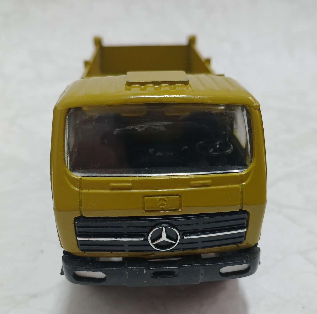 Mercedes-Benz Tipper Truck Die Cast Model