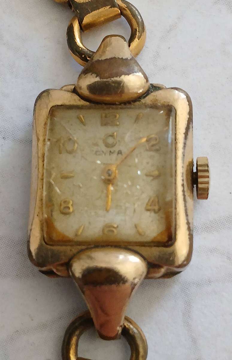 Cyma Ladies Wrist Watch