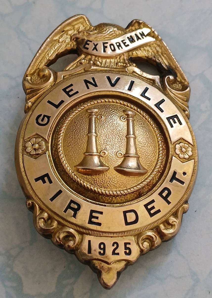 US Fire Department Badge - Glenville
