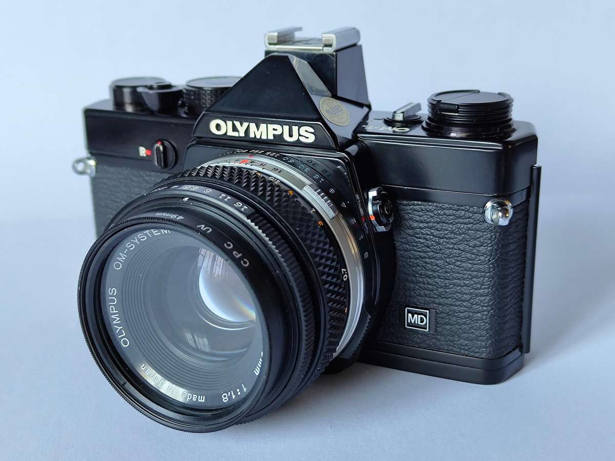 Olympus OM1n 35mm SLR Kit
