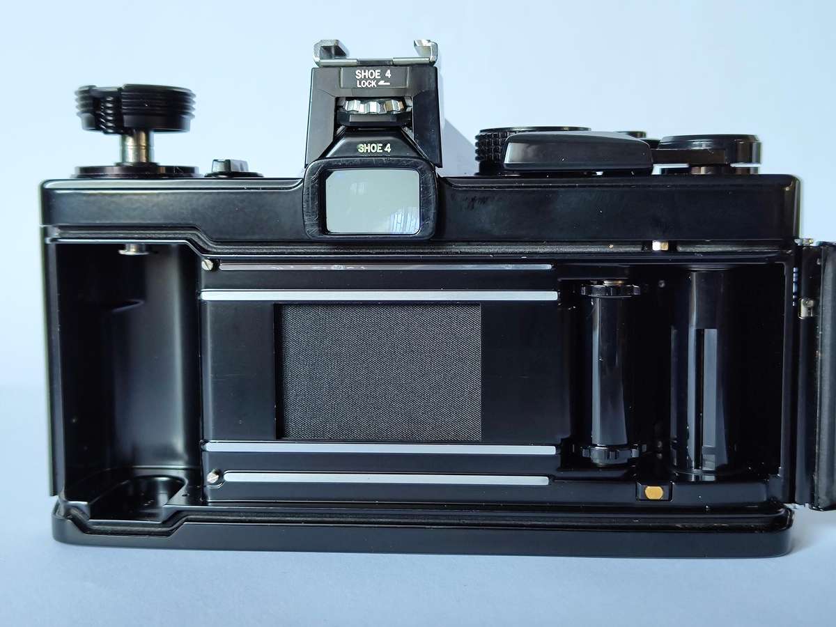 Olympus OM1n 35mm SLR Kit