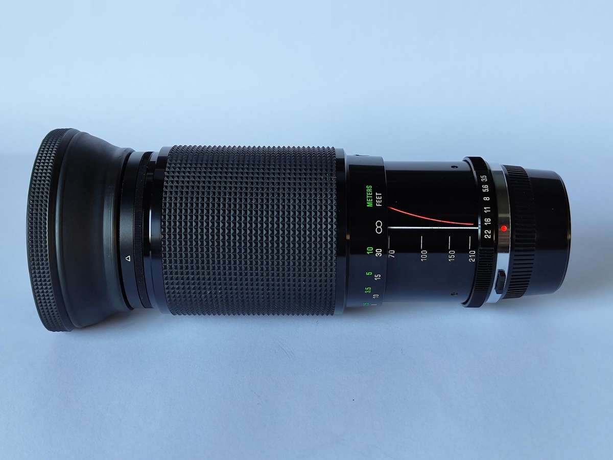 Vivitar 70-210mm f3.5
