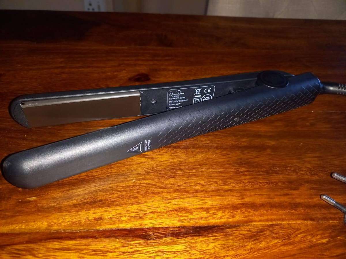 Jean Pierre Royal solid ceramic flat iron - 100% original