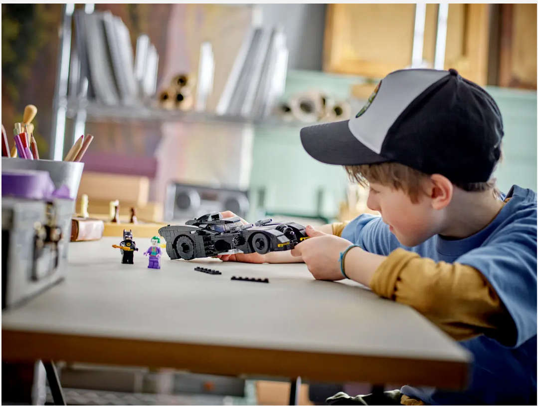 LEGO 76224 Batmobile: Batman vs. The Joker Chase (Discontinued by Manufacturer 2023) Ultra-rare find