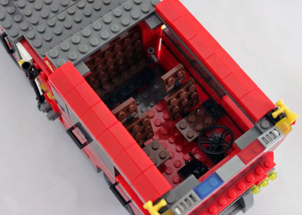 AUSINI #21702 - FIRE BRIGADE (LADDER TRUCK)