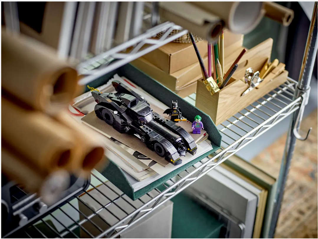 LEGO 76224 Batmobile: Batman vs. The Joker Chase (Discontinued by Manufacturer 2023) Ultra-rare find