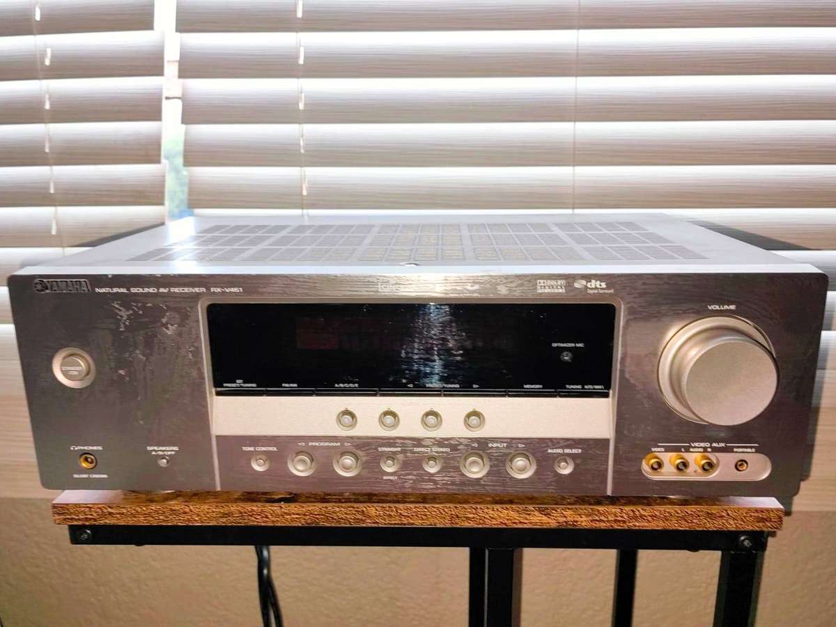 YAMAHA RX-V461 AMPLIFIER
