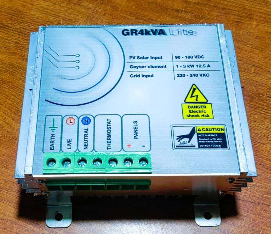 Geyser Robot Lite GR4KVA Solar Water Heating Controller