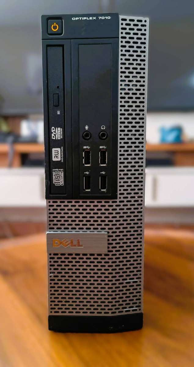 Dell OptiPlex 7010 Small Form Factor PC- 3rd Gen Intel Core i3 - Tested for power Only
