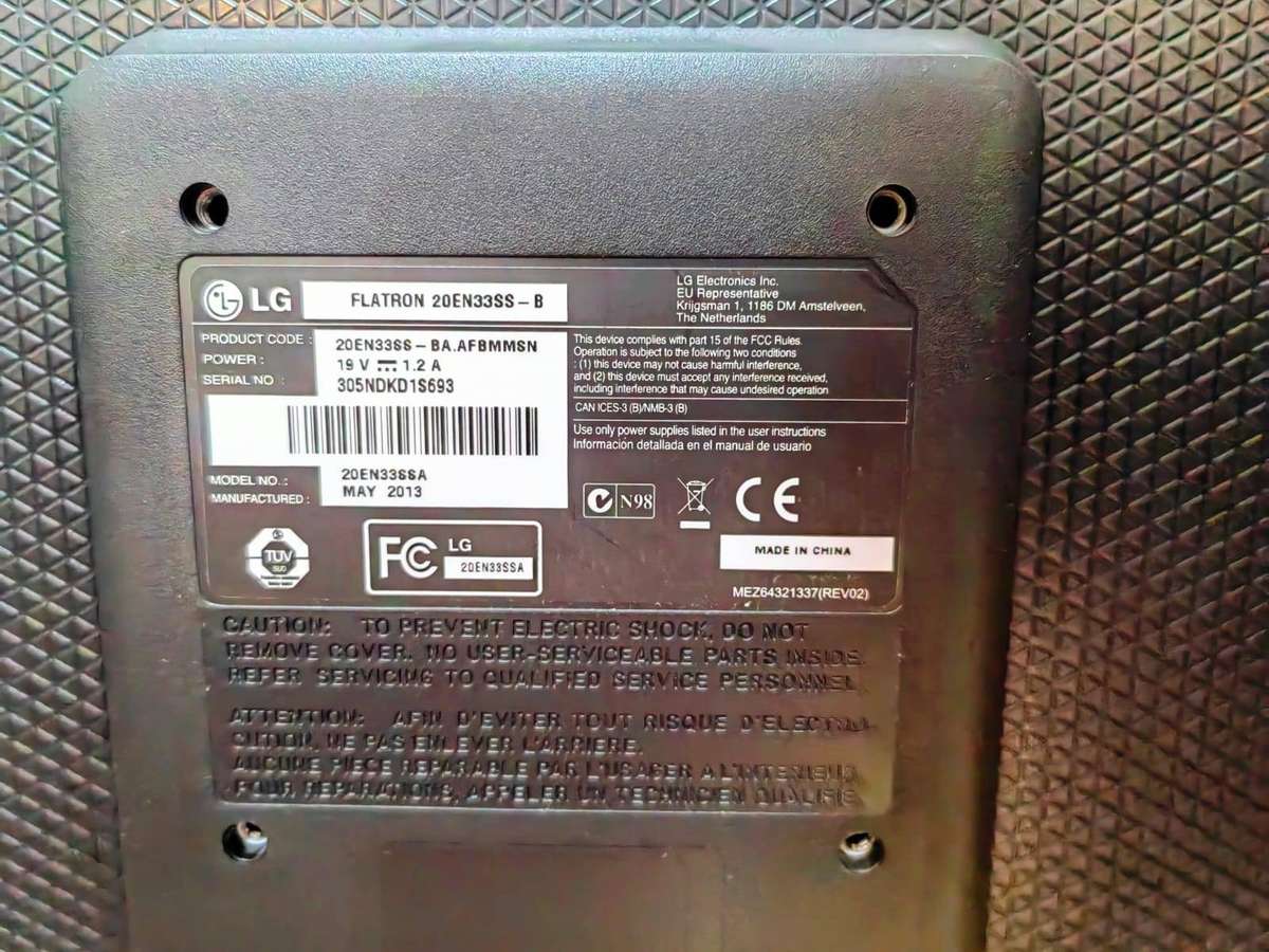 LG Flatron 20EN33SS-B 19.5-inch Widescreen LED Monitor