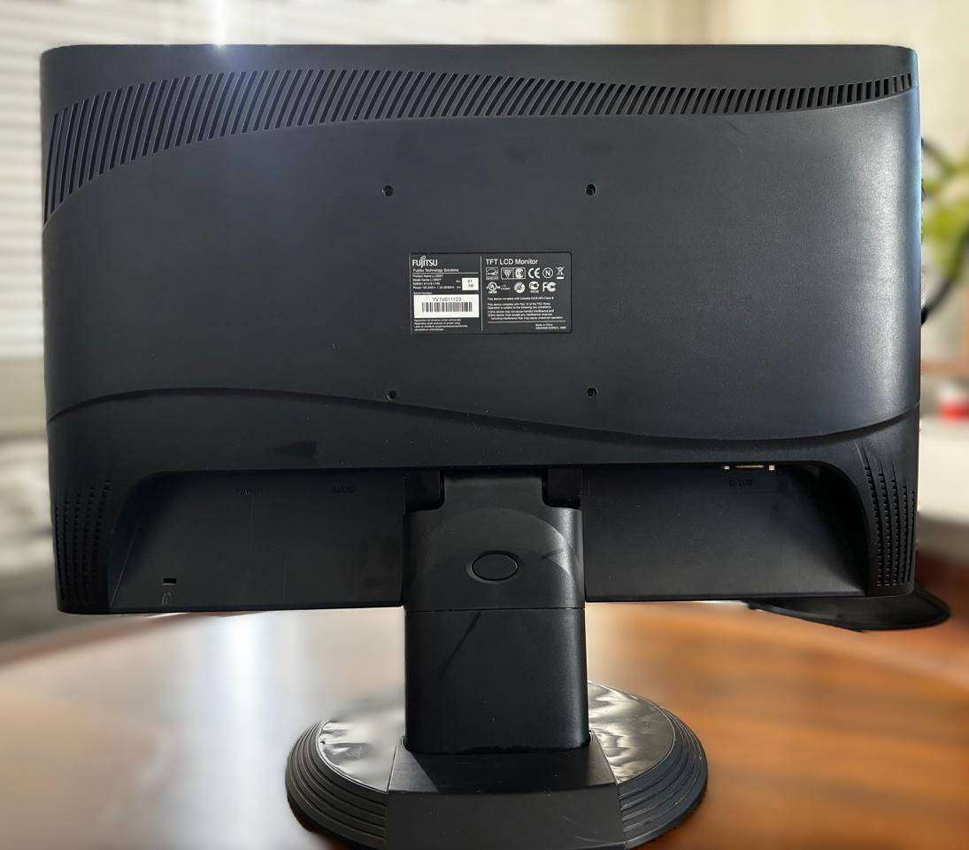 Fujitsu 20" LCD Monitor