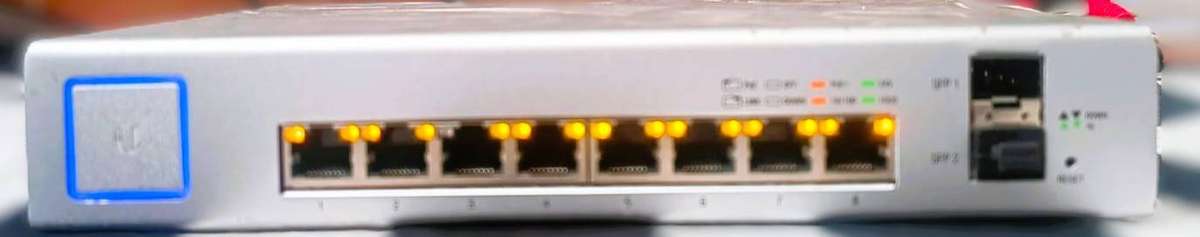 LATE ENTRY!  UniFi Switch 8 150W (US-8-150W)