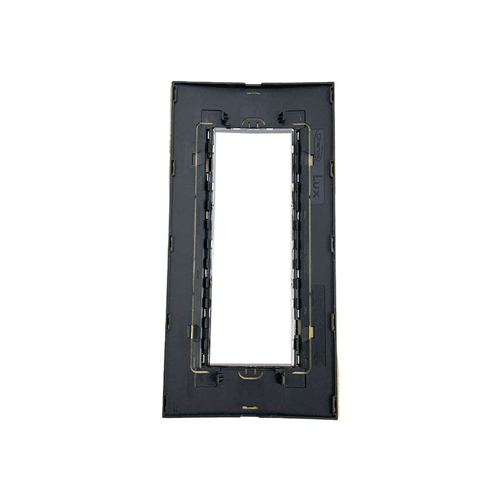 CHORUS LUX 6-GANG COVER PLATE MAPLE WOOD