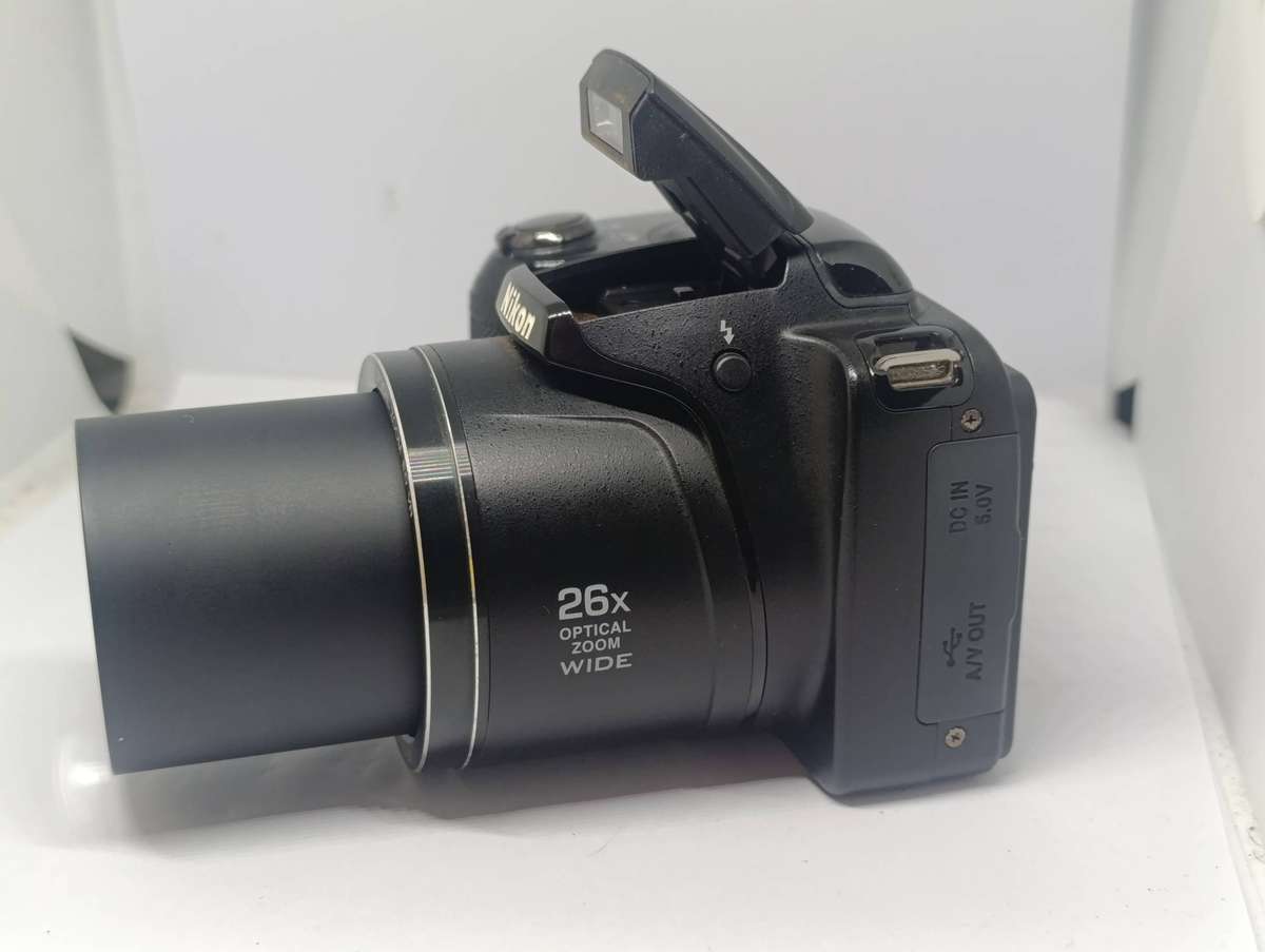 Nikon Coolpix L330 - 20.2MP - 26x Zoom - Digital Bridge Camera