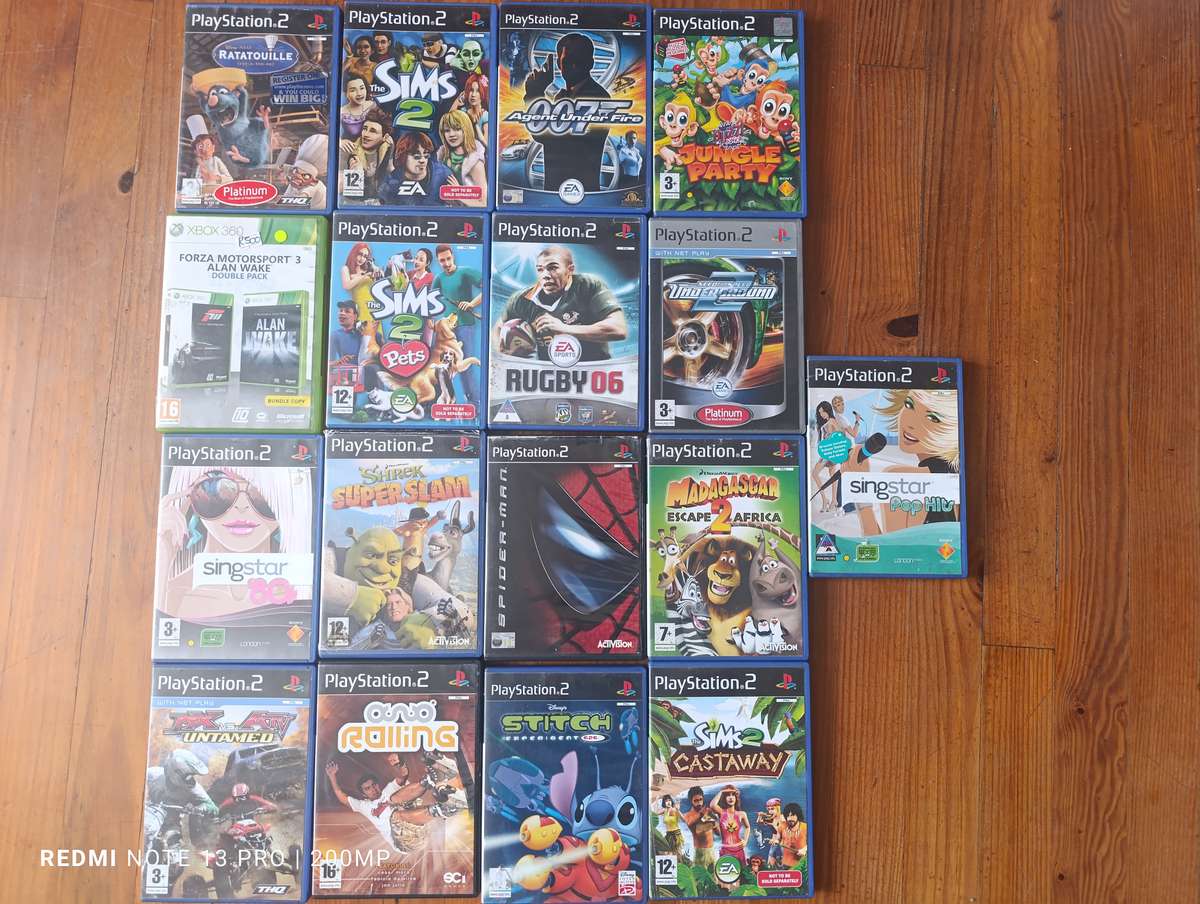 17 x Games (YOU WILL NEED TO CLEAN THEM)