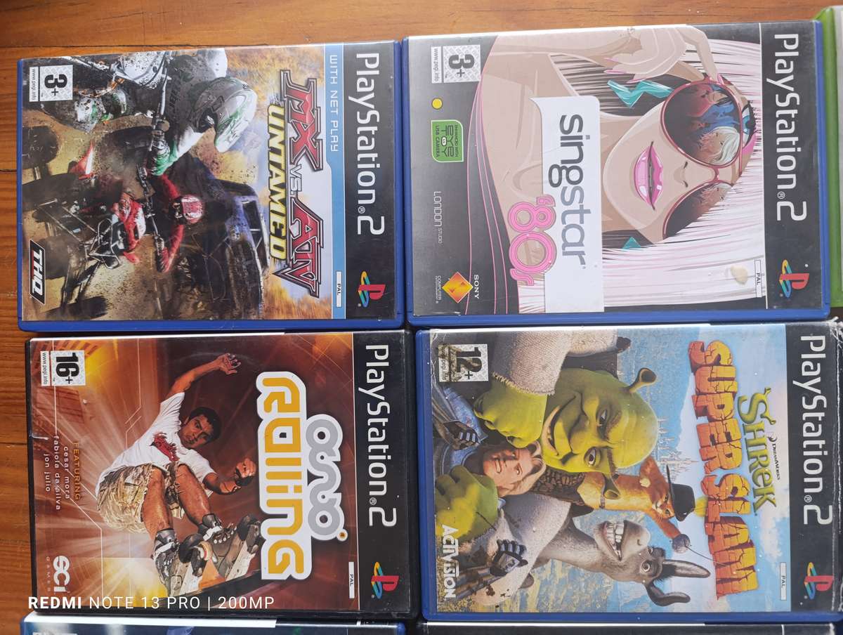 17 x Games (YOU WILL NEED TO CLEAN THEM)